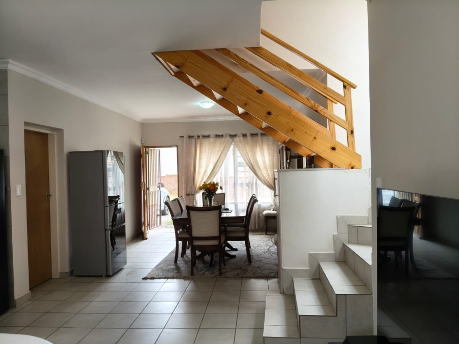 3 Bedroom Property for Sale in Waterval East North West